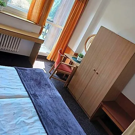 - Retro * Privlaka