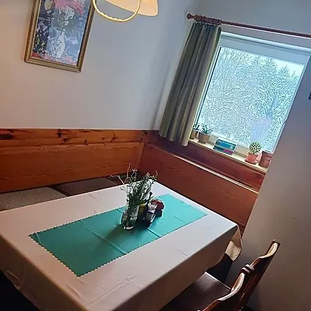 Hotel - Retro